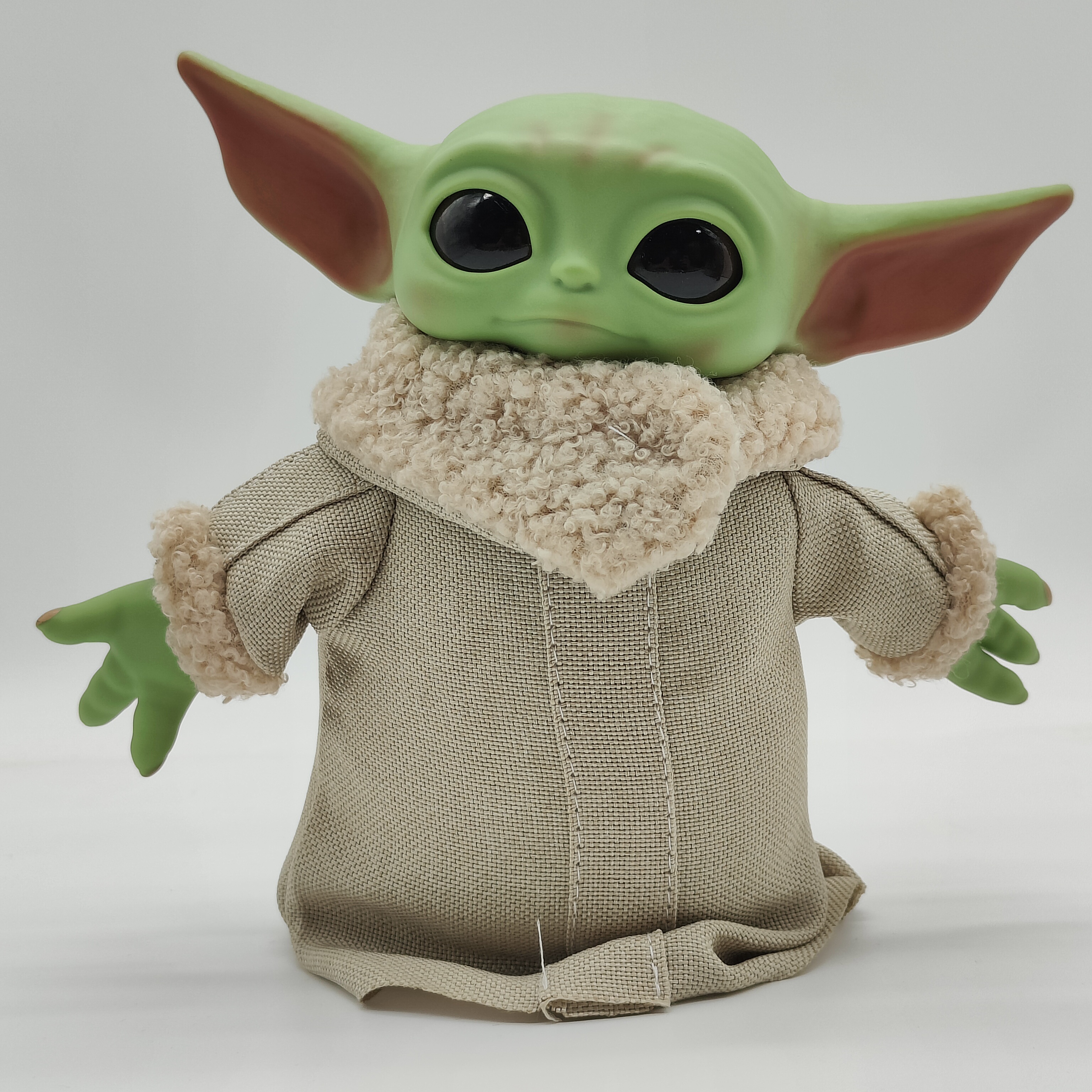 Star Wars Mandalorian The Chil - Baby Yoda Products のレビューと価格