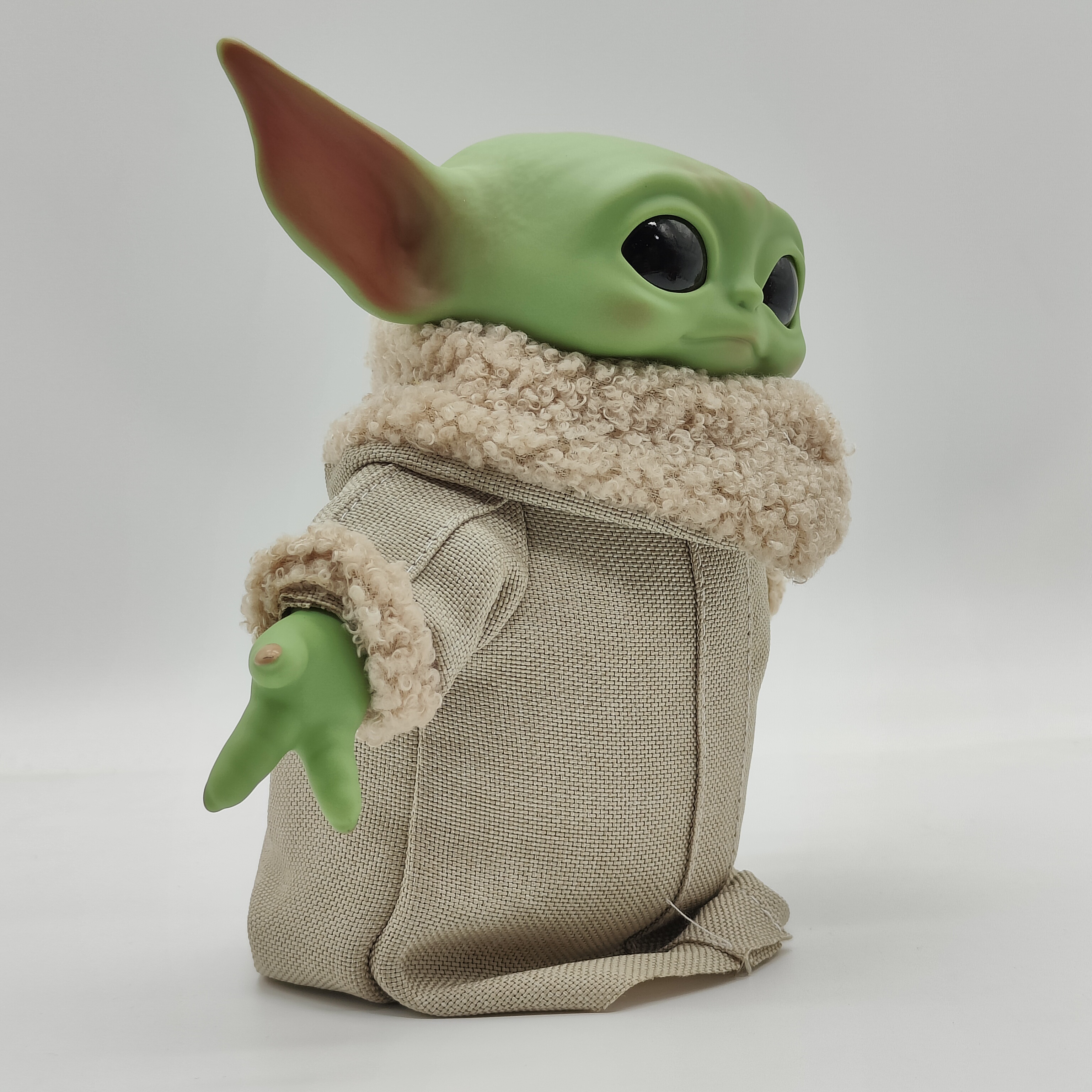 Star Wars Mandalorian The Chil - Baby Yoda Products のレビューと価格