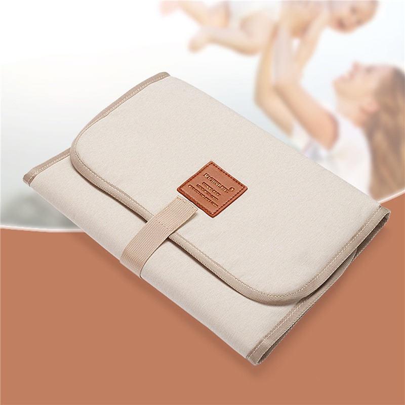 Foldable Baby Diaper Changing  - Diaper Changing Mat のレビューと価格